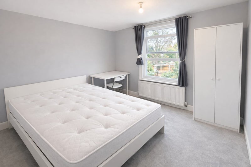 Double Room in Arnos Grove