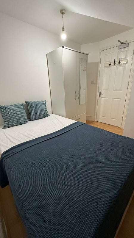Single Room Available in Willesden 
