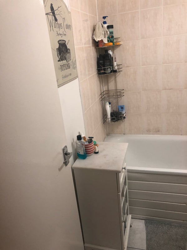 Nice Double Room Only 2 Mins Walk To Station!