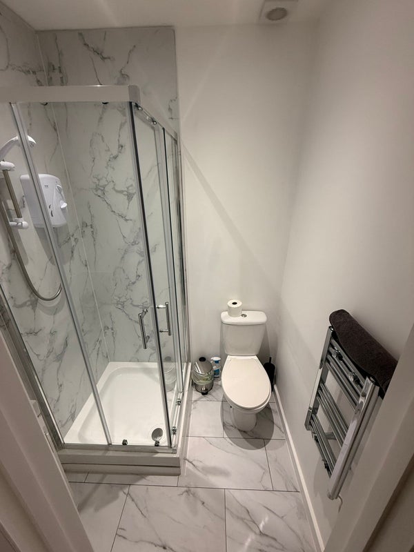 Studio to Rent in Leyton