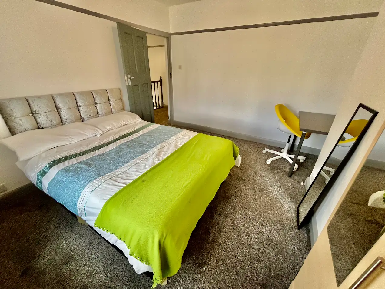 Double room in Otterburn street