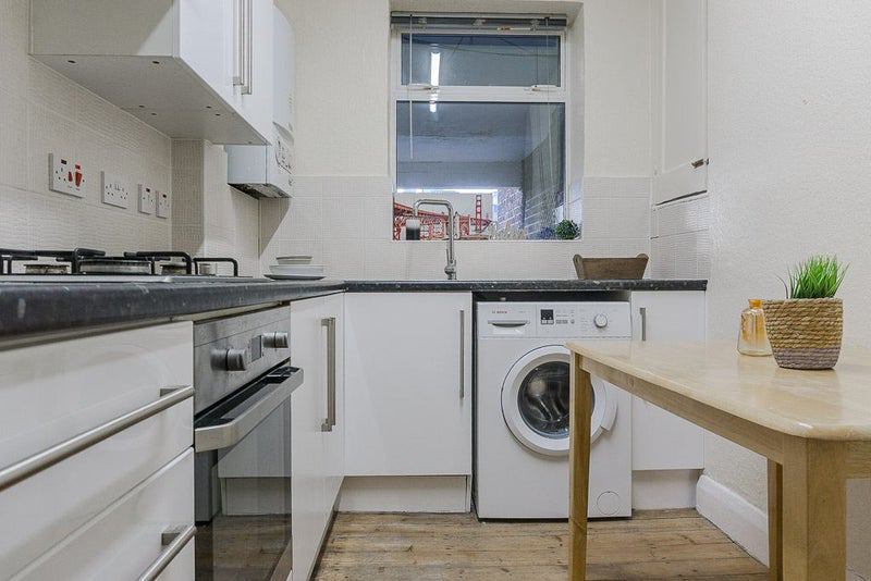 Masive Double Aldgate East