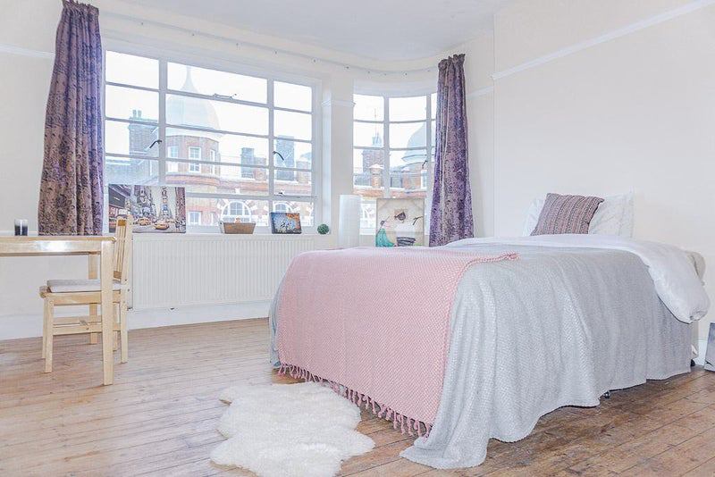 Masive Double Aldgate East