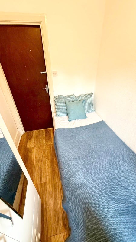 Room available close to Wembley Park