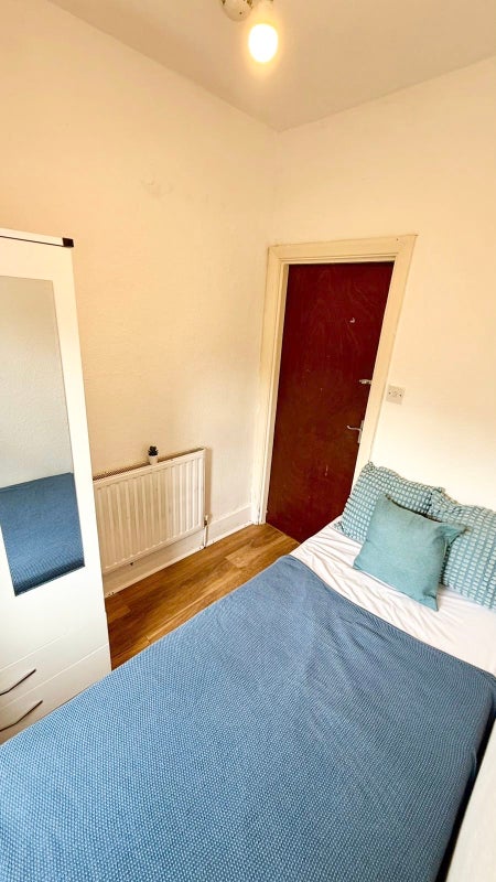 Room available close to Wembley Park