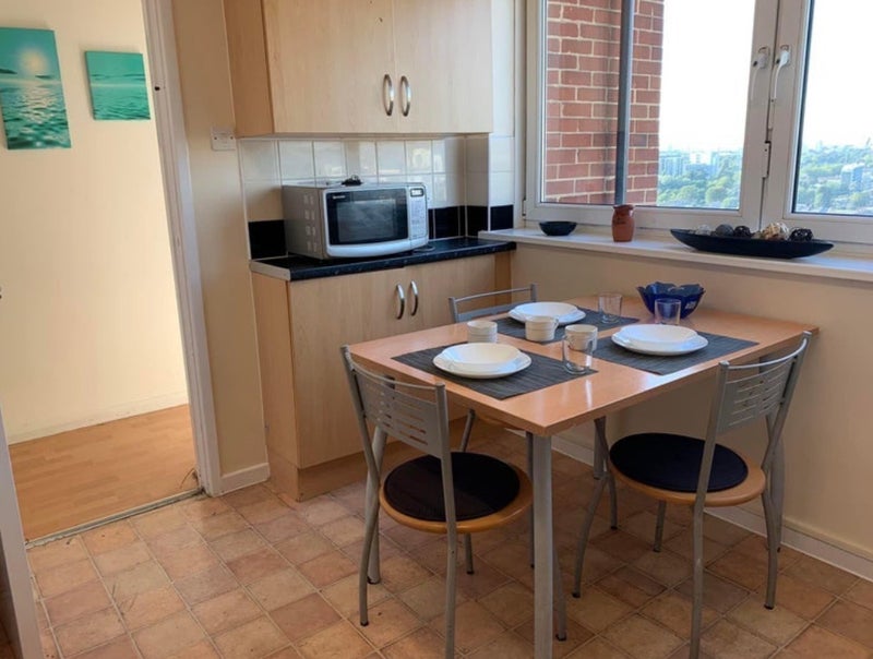 Stunning Double Room In Mile End!