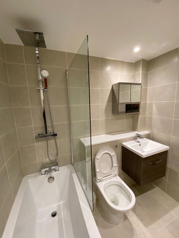 Double room in Queenstown Rd