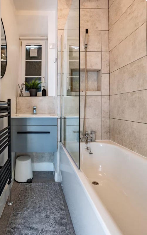 Stunning 3 Bedrooms in a Shared Flat E3