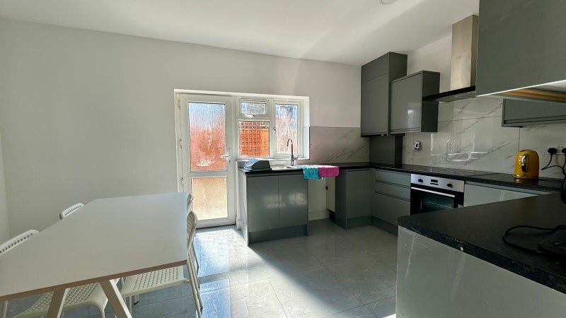 Amazing Double Canning Town