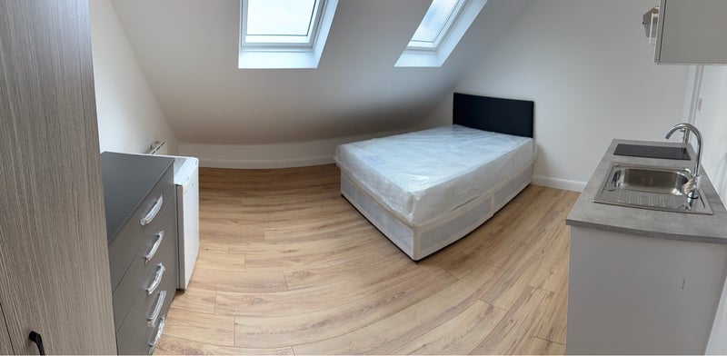 Studios to Rent in Leytonstone