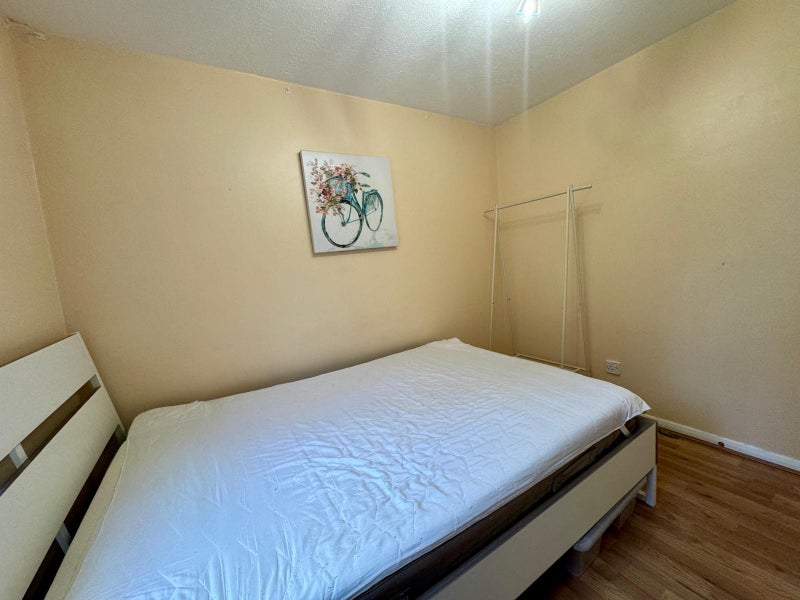 Double amazing room in Canary Wharf