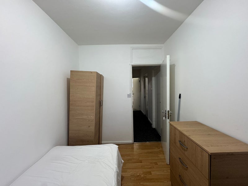 Single Bedroom Located in Bethnal Green 