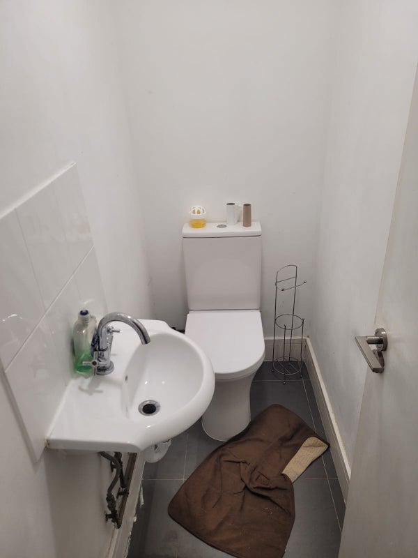 Spacious Double Room in limhouse