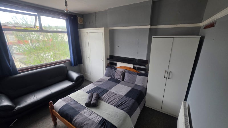 Double Room in Turnpike Lane