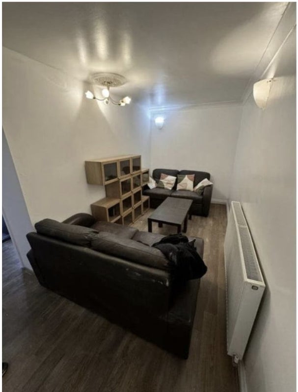 Double Room next to St Georges Hospital