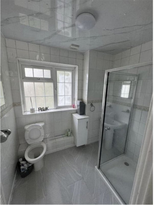 Double Room next to St Georges Hospital