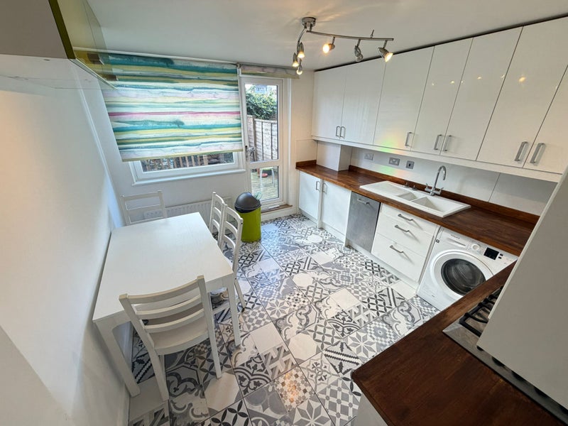 Double room in  Devons Road