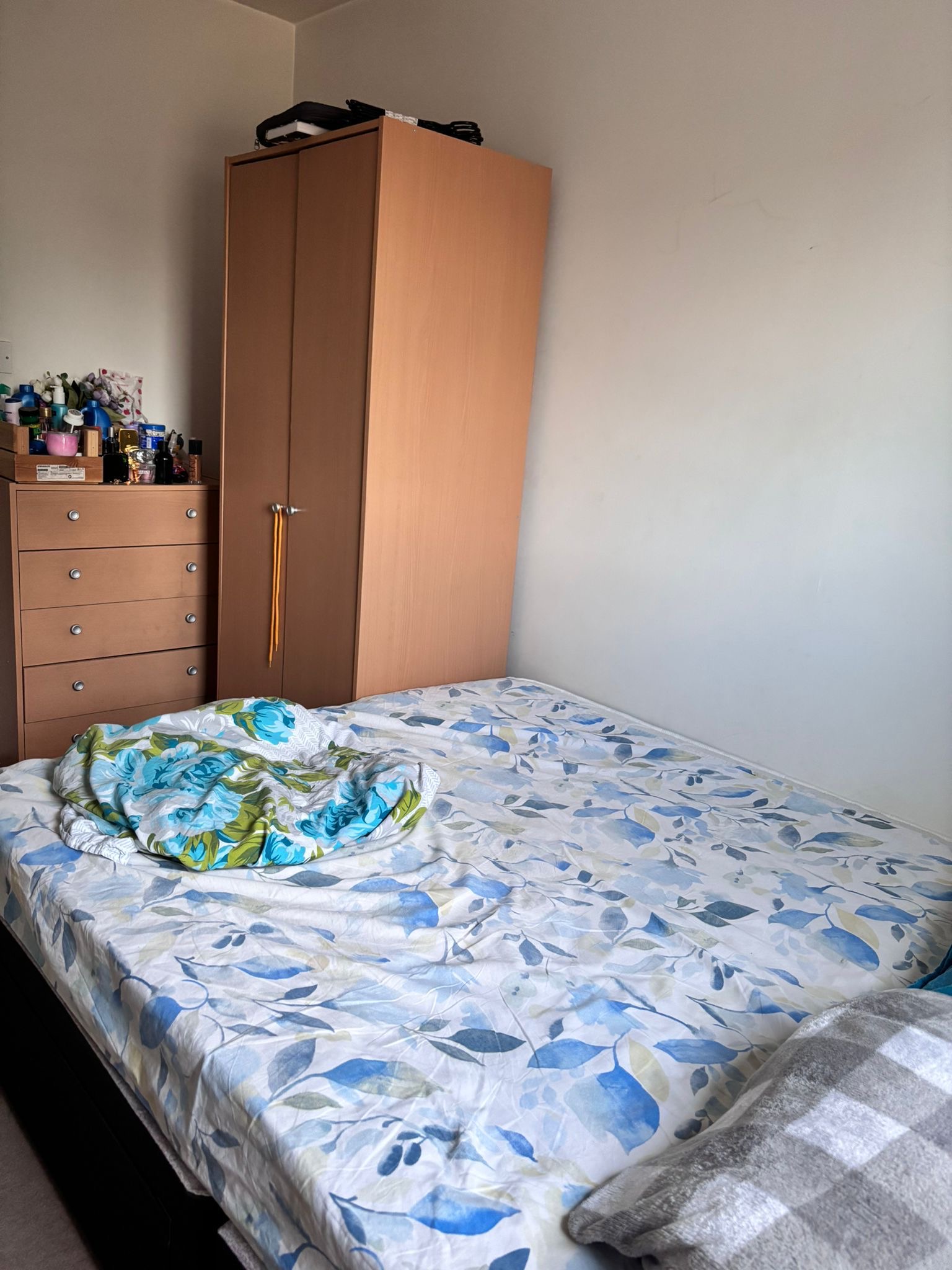 Spare Room Available – double room in Canary Wharf(E14)