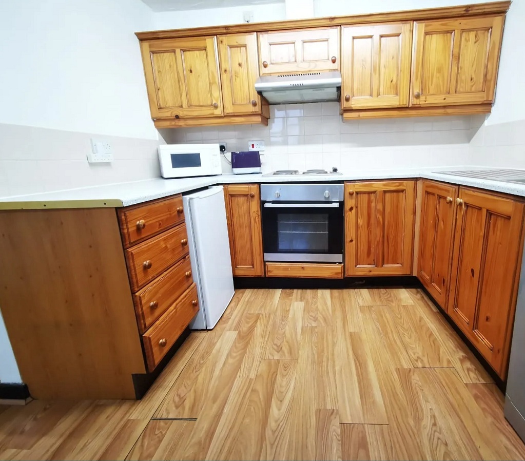 Great location for this apartment get close to everywhere