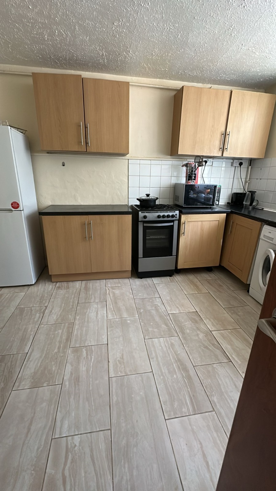 Swinford Gardens, London SW9 7LE