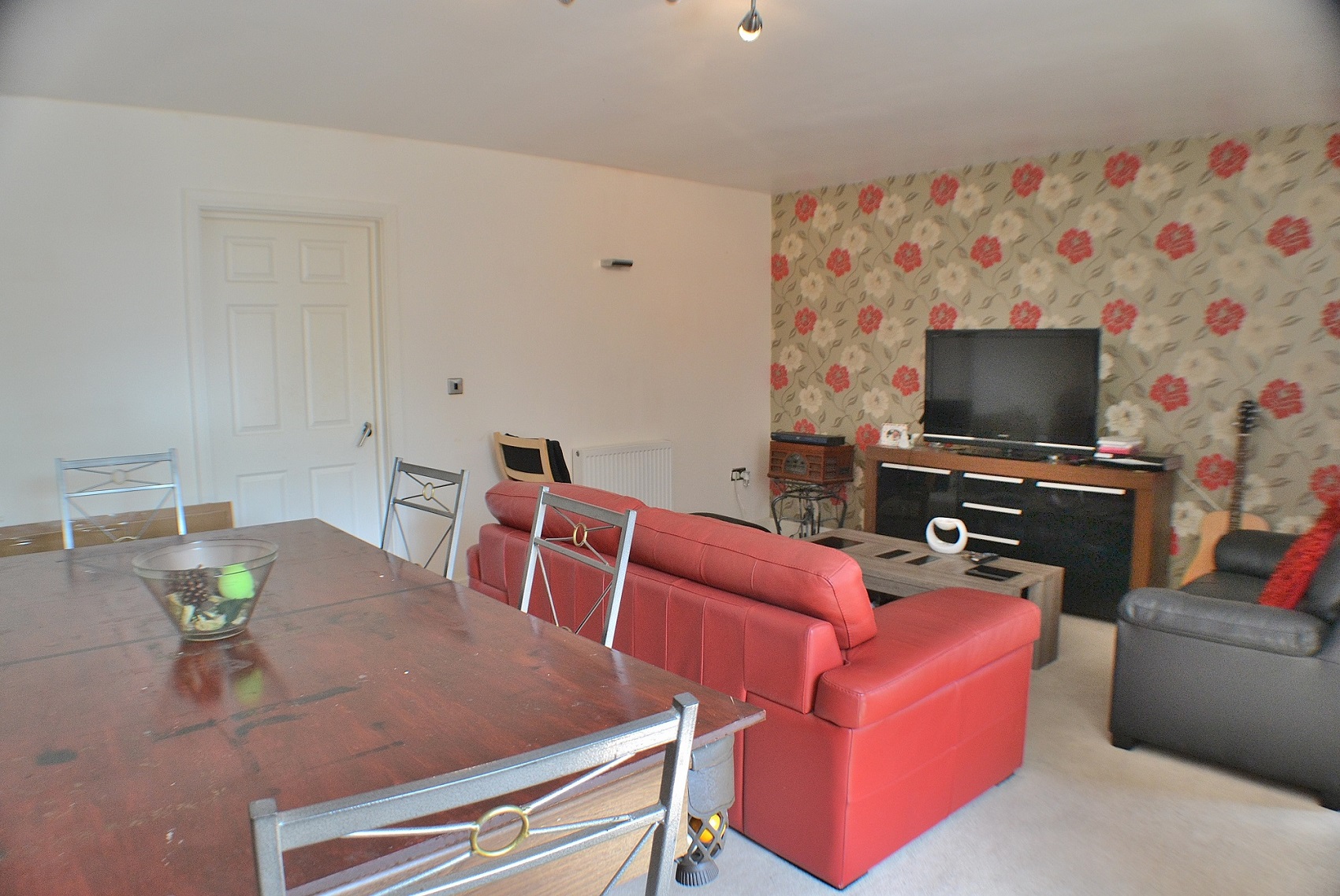 Superb double bedroom in a great location 