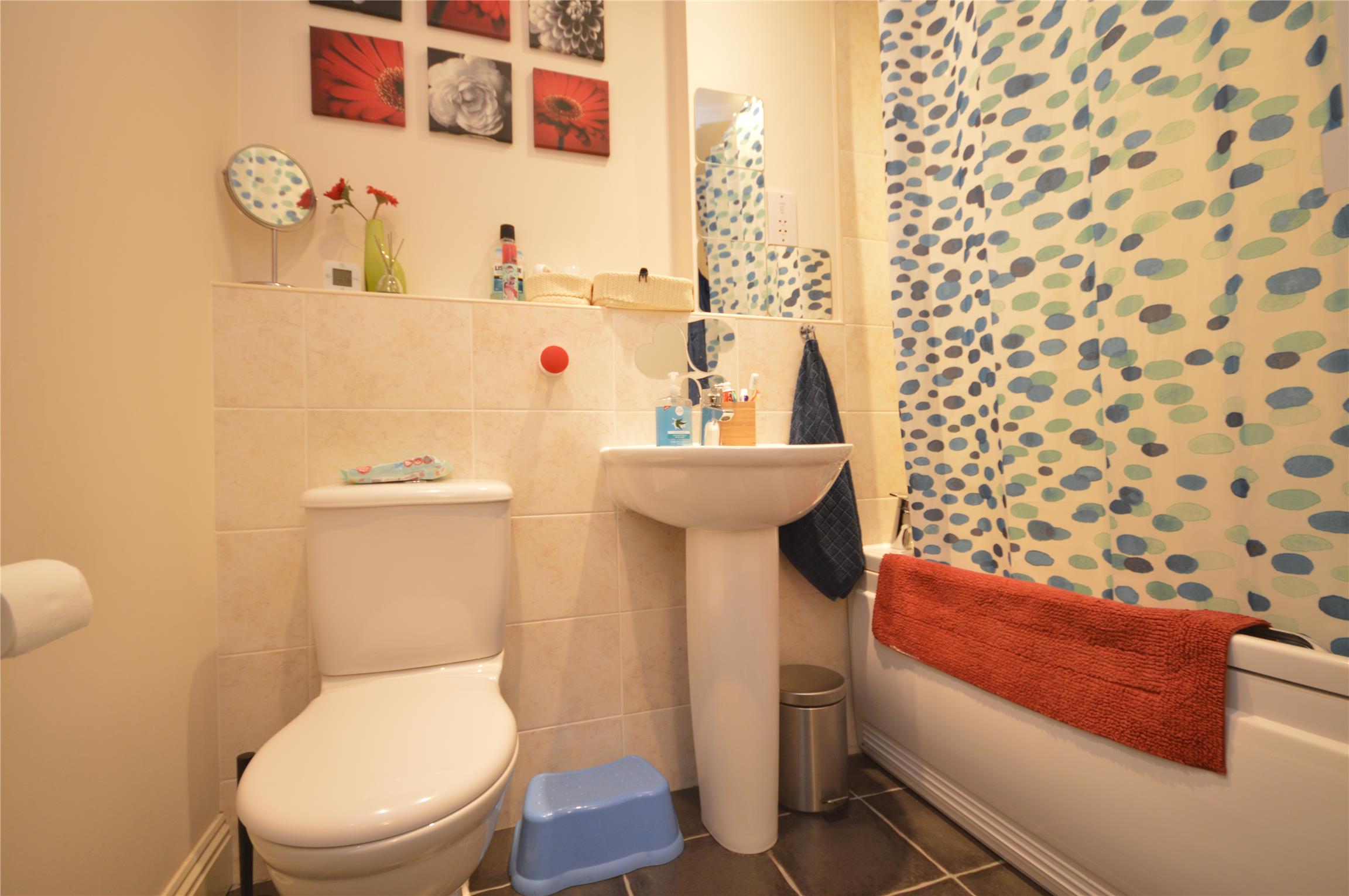 Superb double bedroom in a great location 