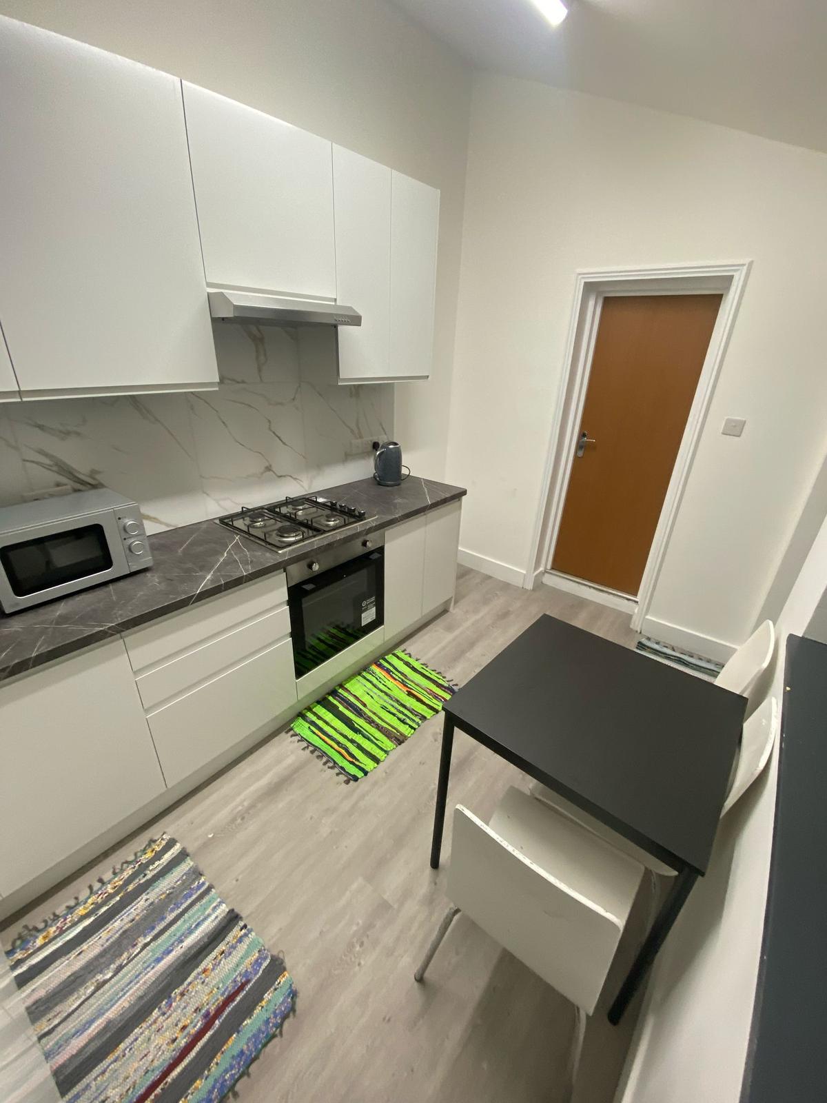  15 Farningham Road, London, London, N17 0PP