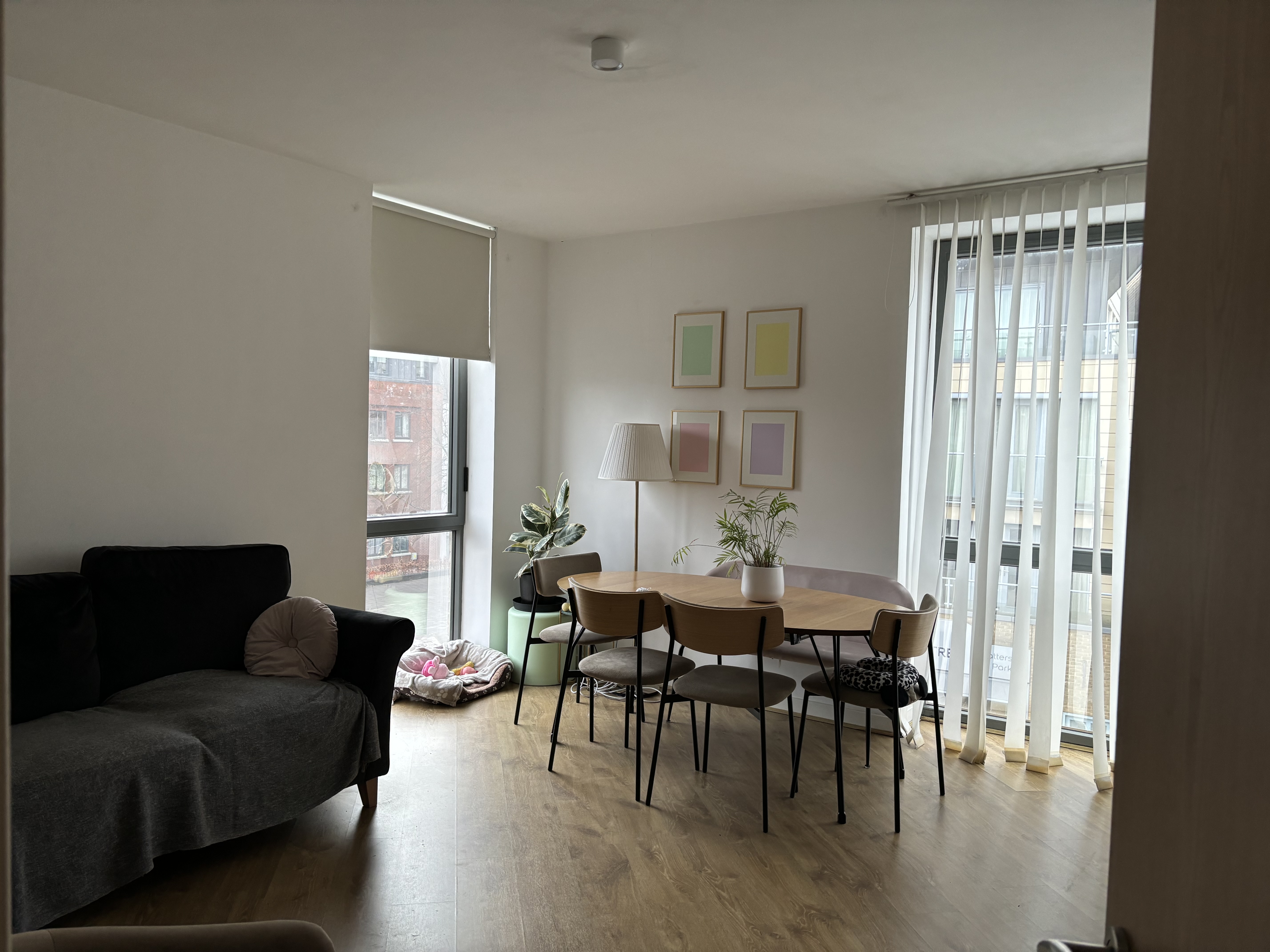 Flat in secure building with 24/7 concierge