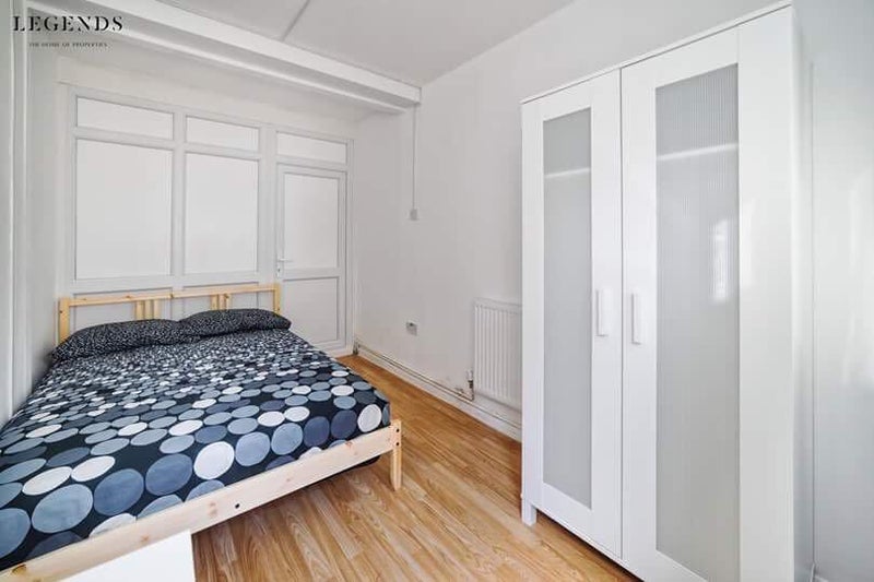 Double room near Isle Of Dogs/ Canary Wharf