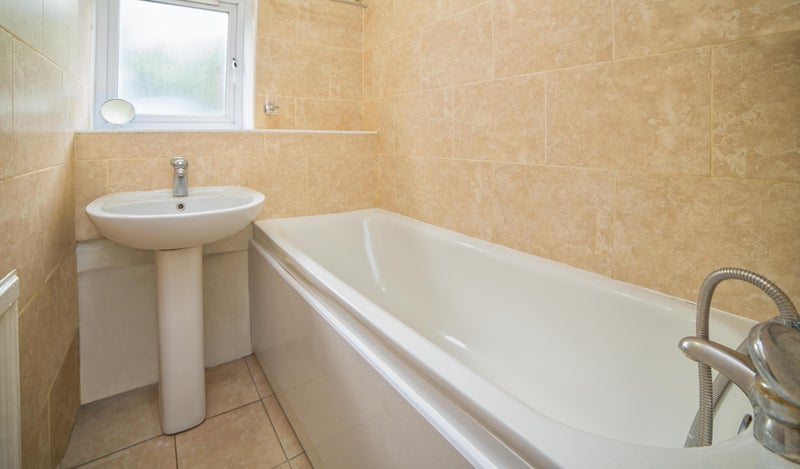 Single Room In Prime Area Aldgate