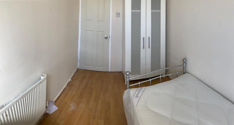 Double room close tower hamlets 