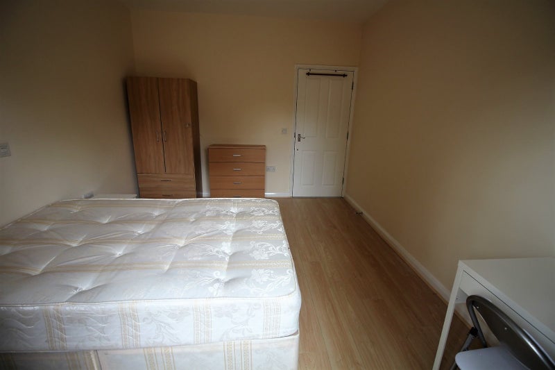 🌟 Lovely Double Room – Shadwell