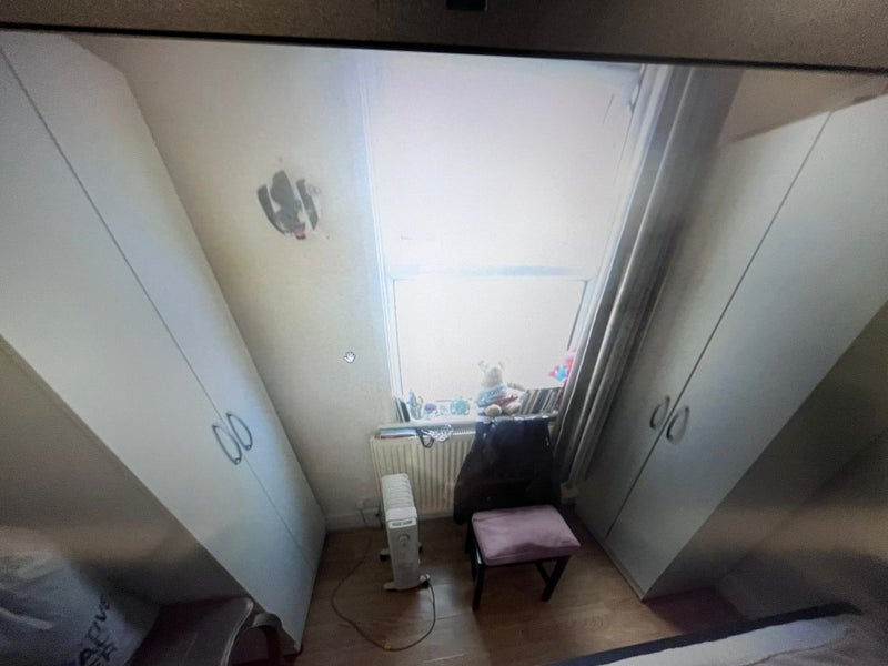 Spacious Double Rooms – All Bills Included 