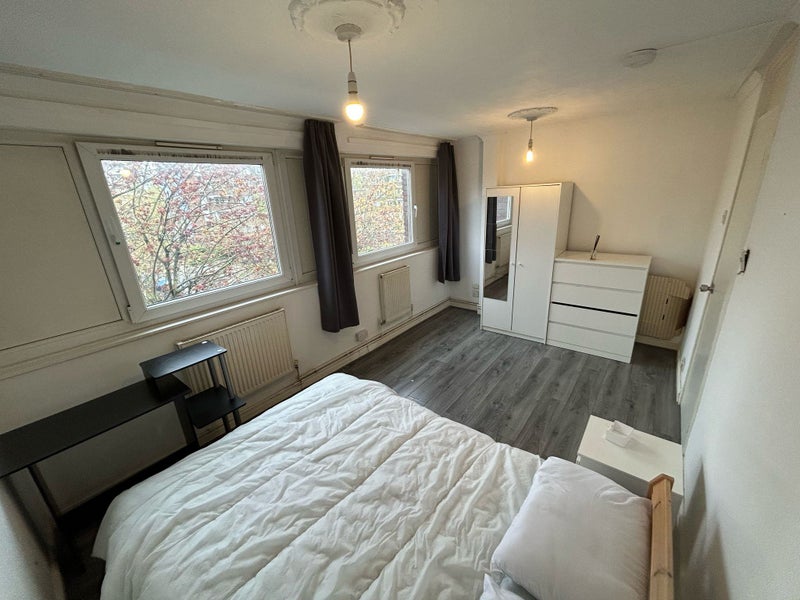 Luxury Double Room In East London