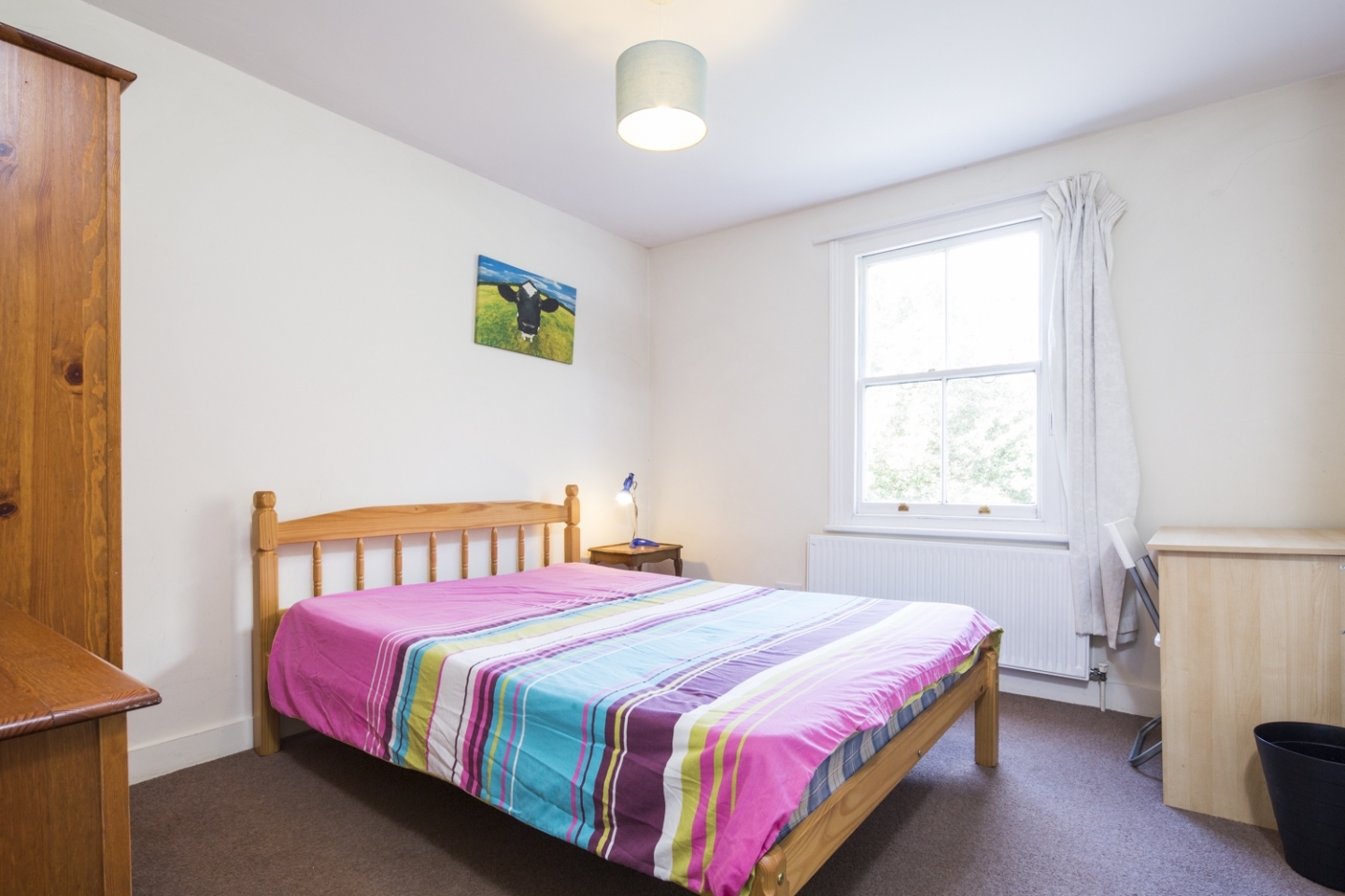 Double bedroom in a 2 beds for rent in Islington London