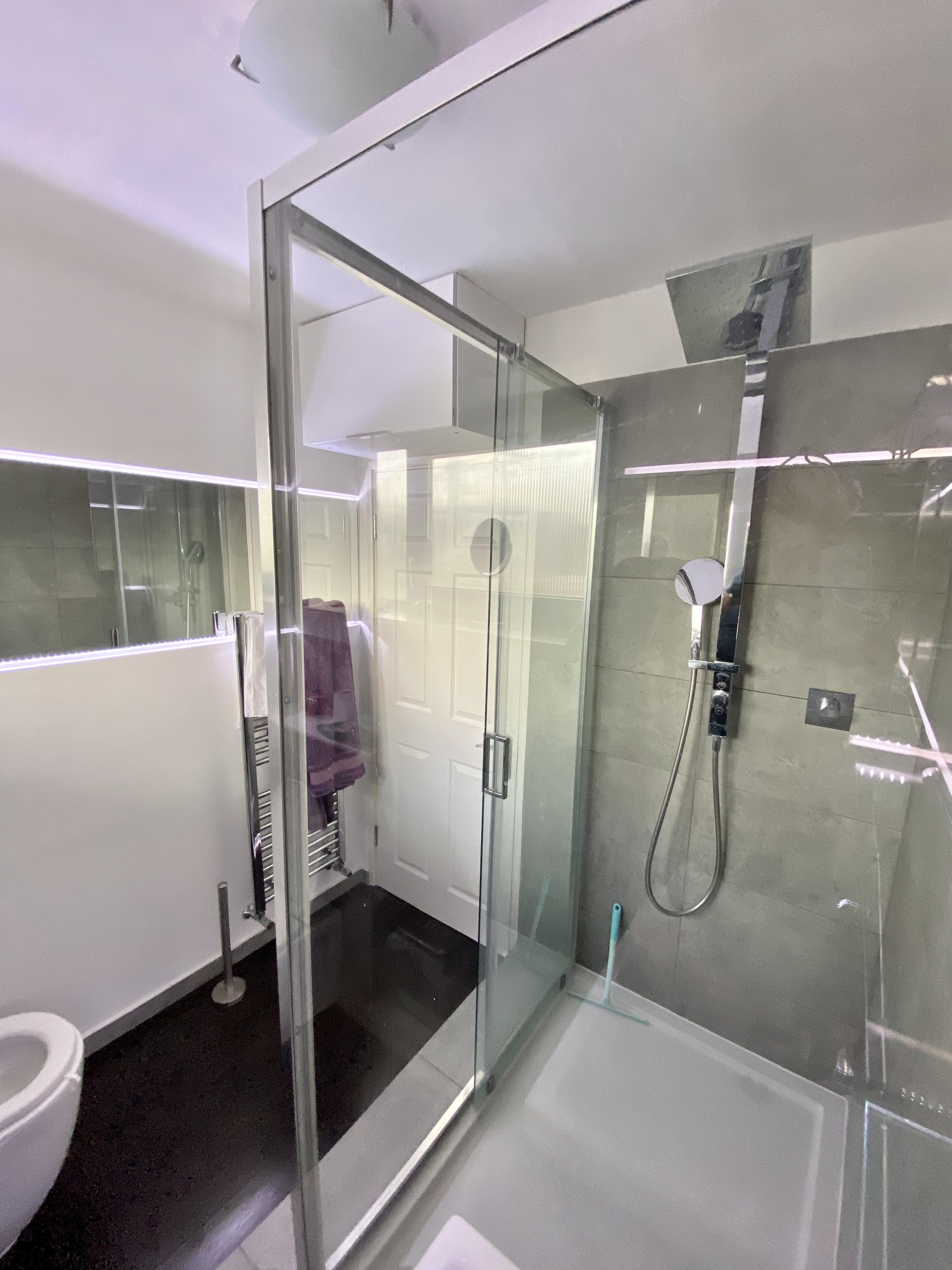 Double room in Canada Water/ Surrey Quays 