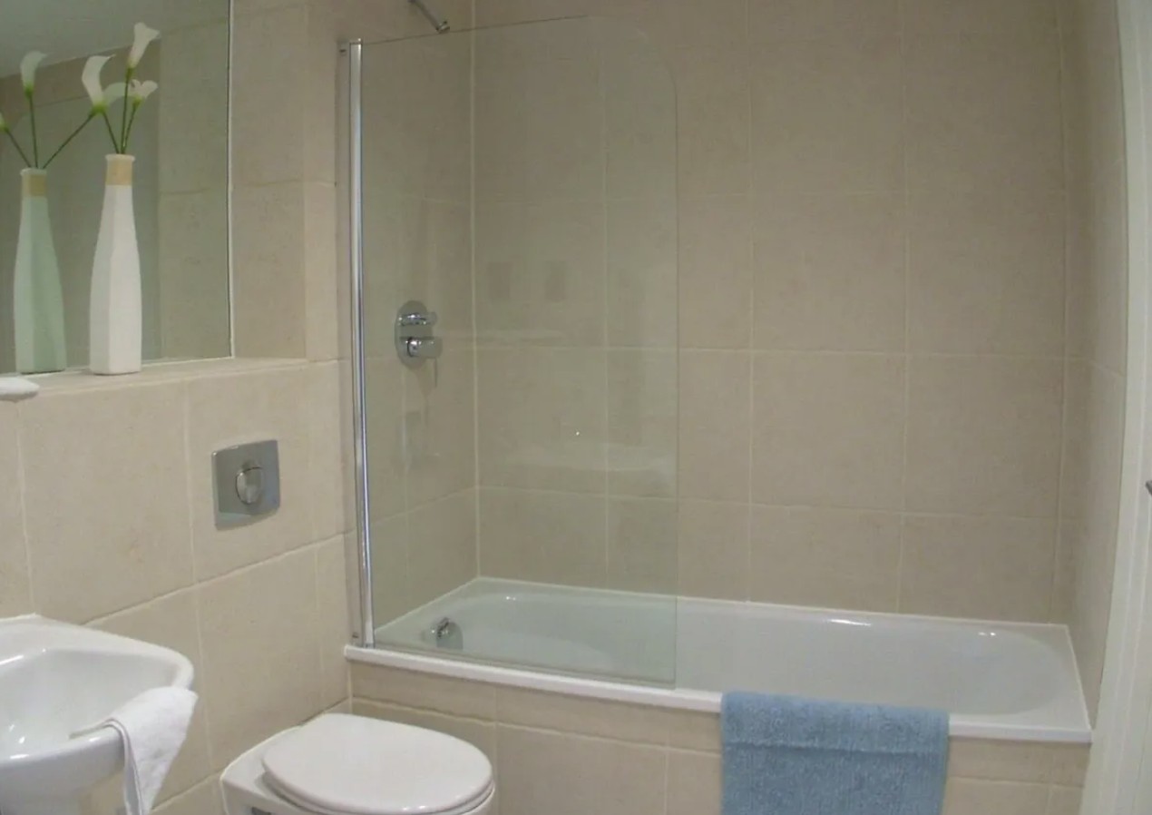 Great location for this lovely 2 bedroom flat share
