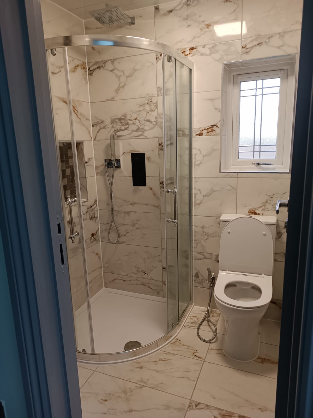 Fantastic Large room to let close to Plaistow/Stratford