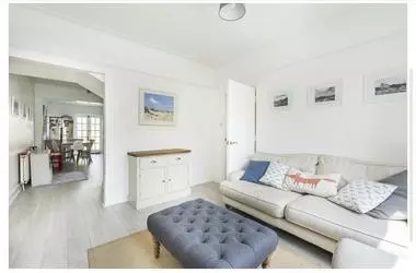 4 bedroom terraced house to rent  in Aldren Road