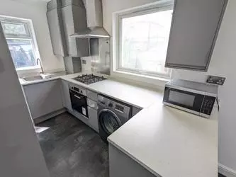 Double room near Finch Close Neasden