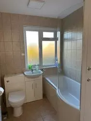 Double room near Ovesdon Avenue,