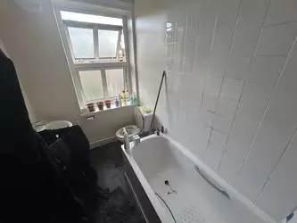 Double room near Sutton Way, London