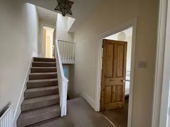 4 bedroom house to rent in Brewster Gardens