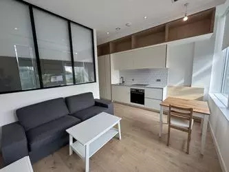 Double room near Riverbank Way