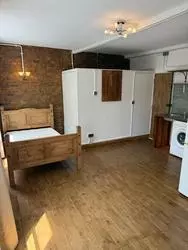 Studio near Stamford Bridge
