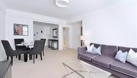 2 bedroom flat to rent Fulham Road