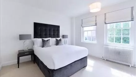 2 bedroom flat to rent Fulham Road