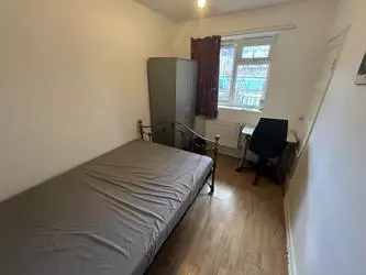 Double room in Queen Caroline Street