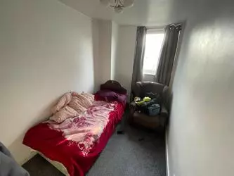 Double room near Ealing Broadway