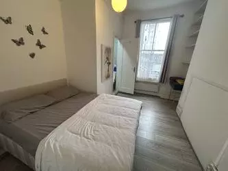 Double room near Goldhawk Road